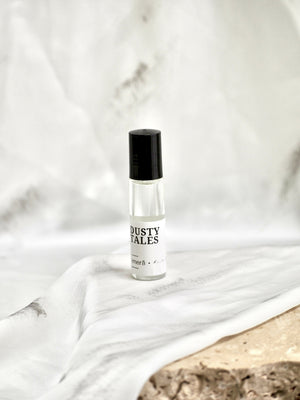 Dusty Tales Perfume Oil | Byredo Bibliothèque - image